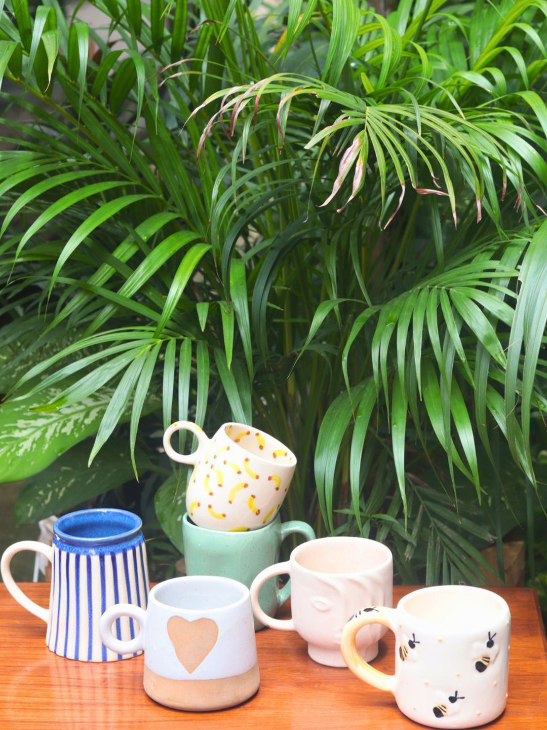 

WEAVING HOMES White & Blue 6 Pieces Printed Ceramic Matte Mugs