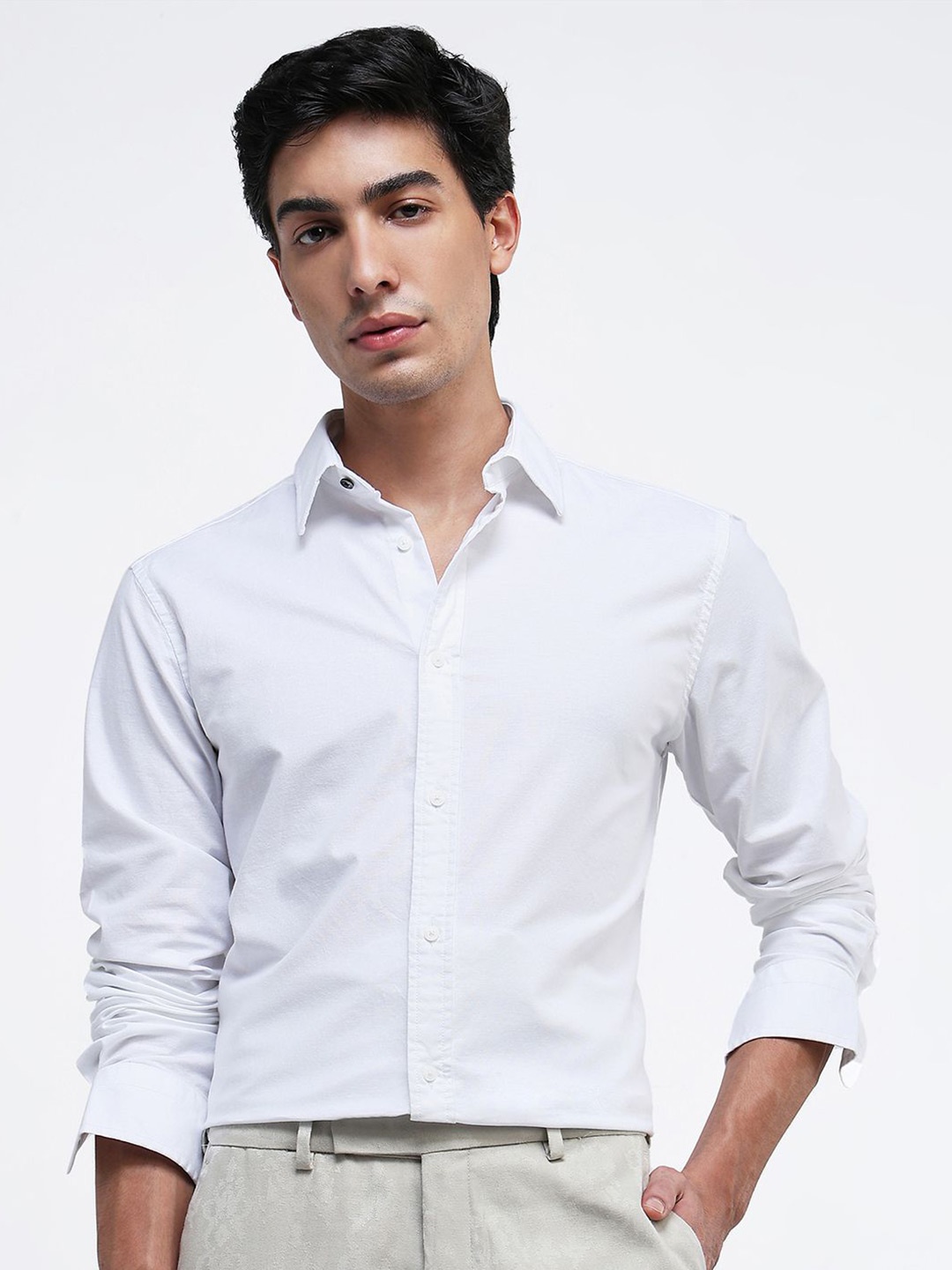 

RARE RABBIT Men Comfort Spread Collar Solid Cotton Formal Shirt, White