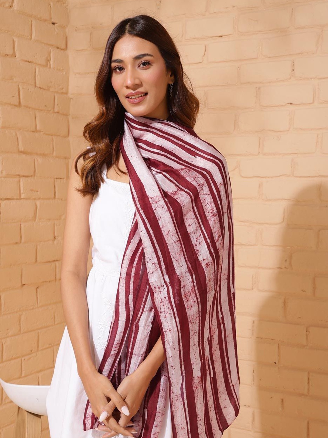 

Fabindia Women Striped Stole, Maroon