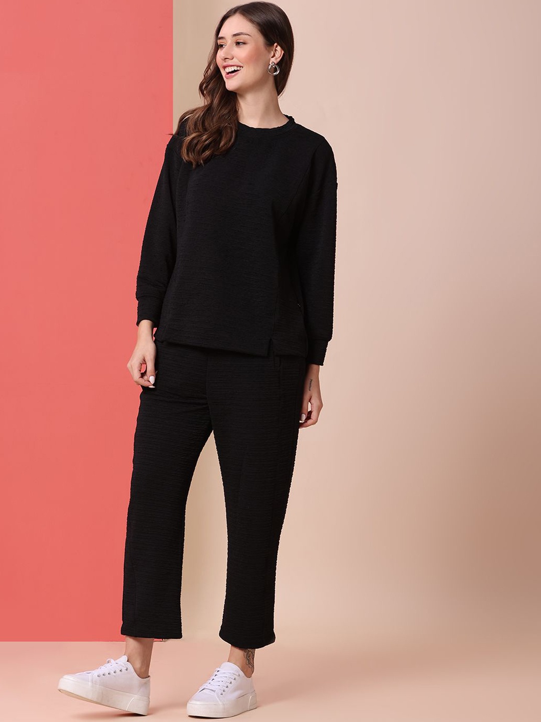 

Chemistry Textured Knit Sweatshirt & Cropped Trousers, Black