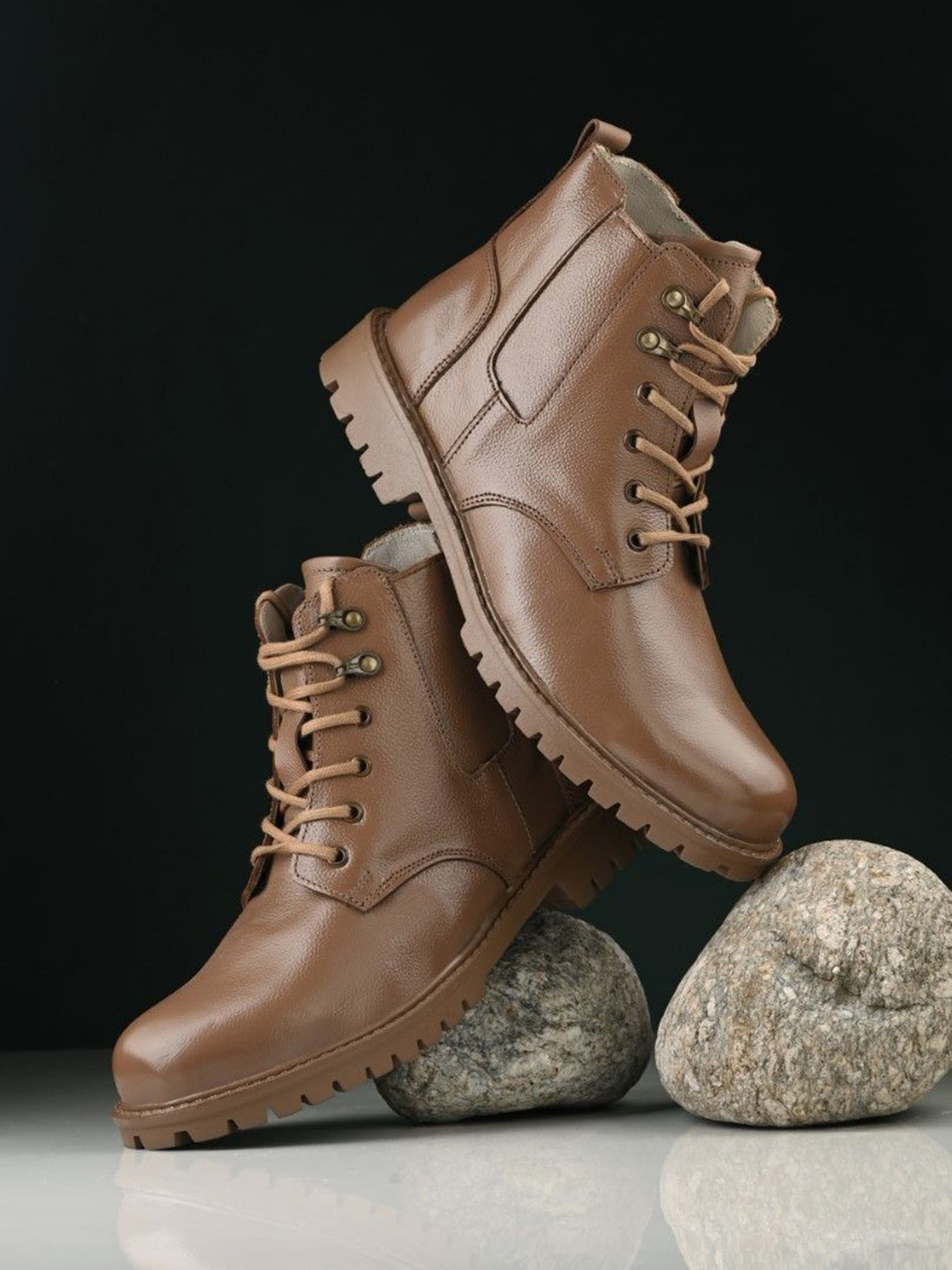 

Rising Wolf Solid Men Round Toe Lace Up Regular Boots, Brown