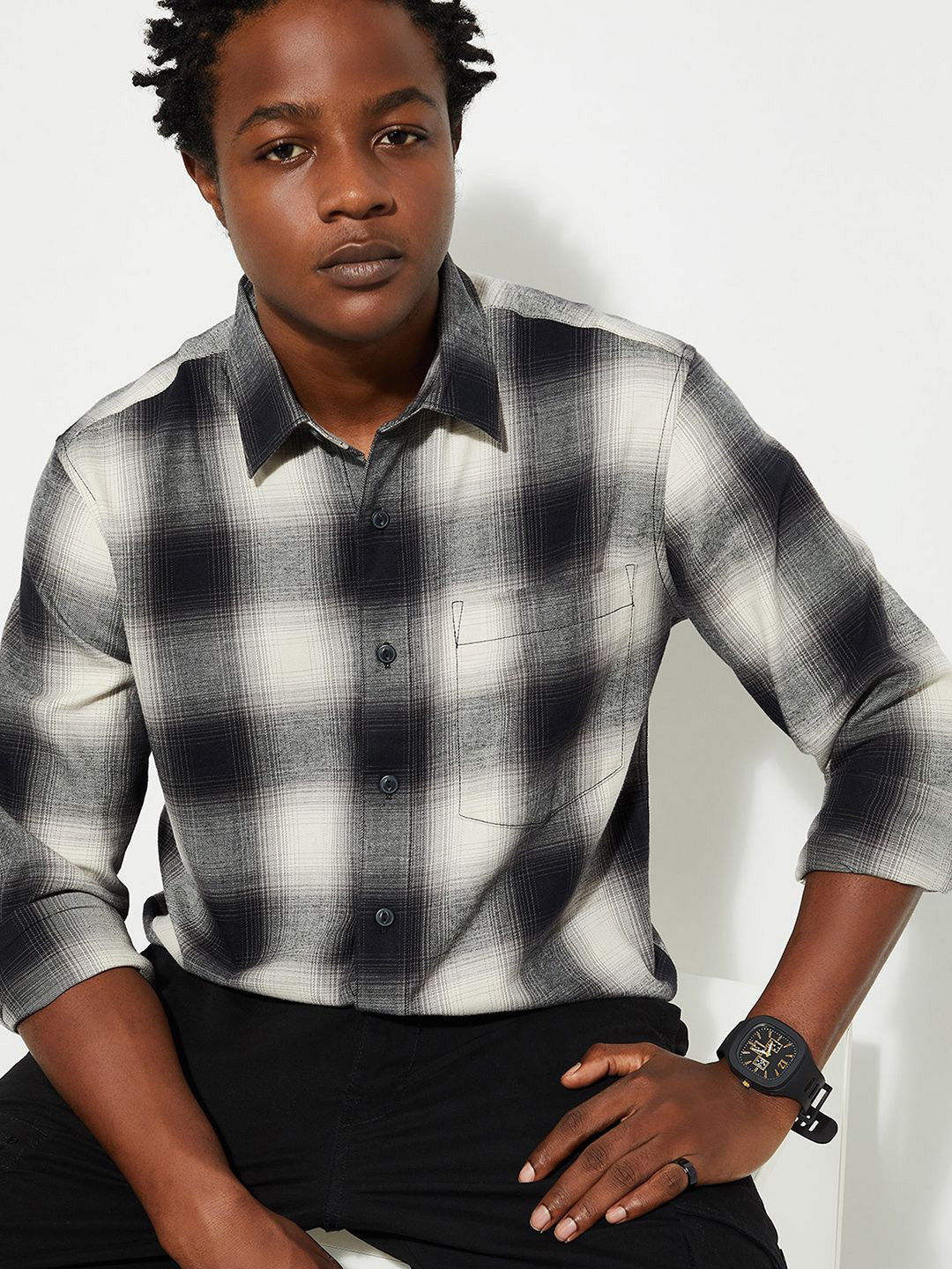 

Max Urb_N Men Regular Fit Checked Shirt, Black