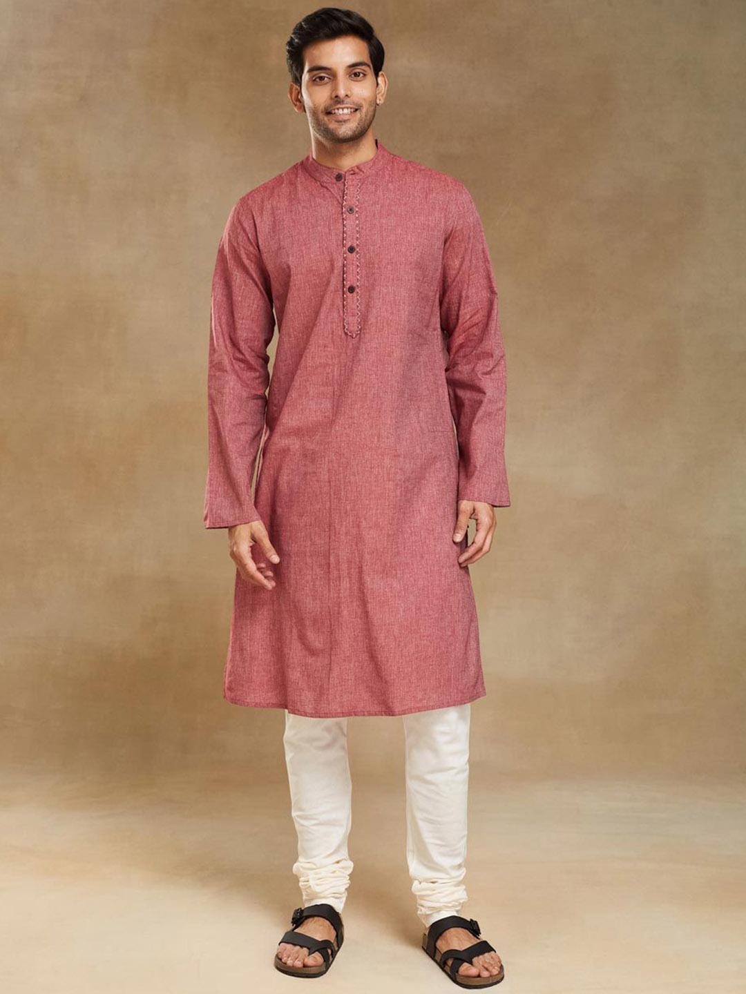 

Fabindia Thread Work Mandarin Collar Cotton Straight Kurta, Maroon