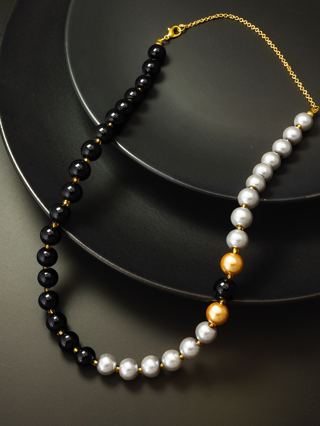 

Aadita Pearl Studded Necklace, Gold