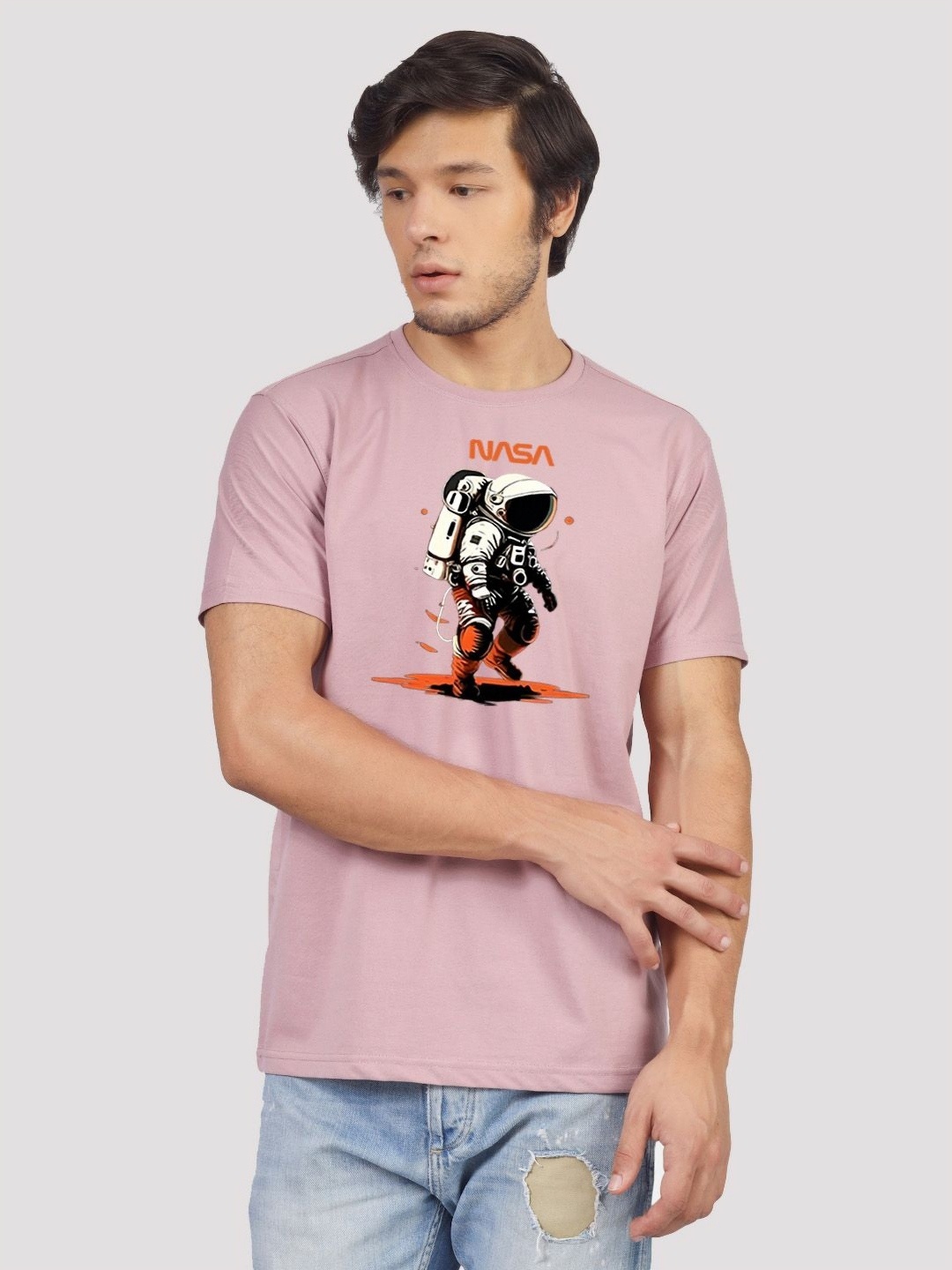 

Greylongg Men Printed Pockets T-shirt, Purple