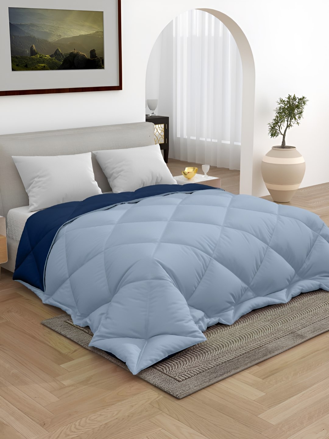 

tundwal's Blue Geometric Heavy Winter Double Bed Comforter