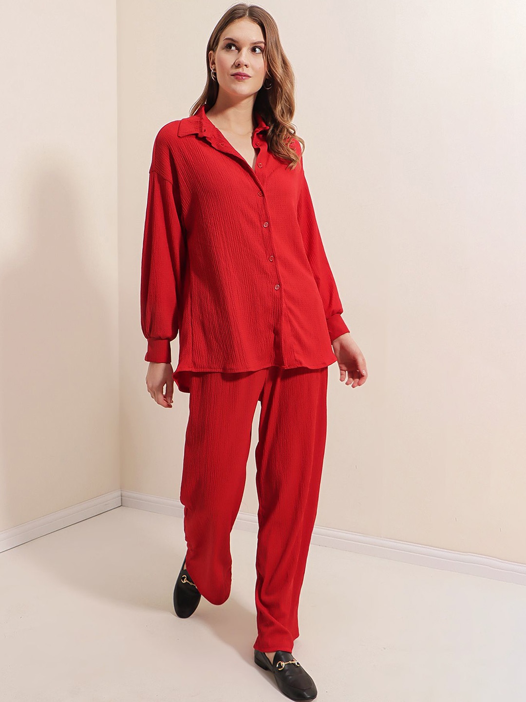 

BIGDART Long Sleeves Shirt With Trousers, Red