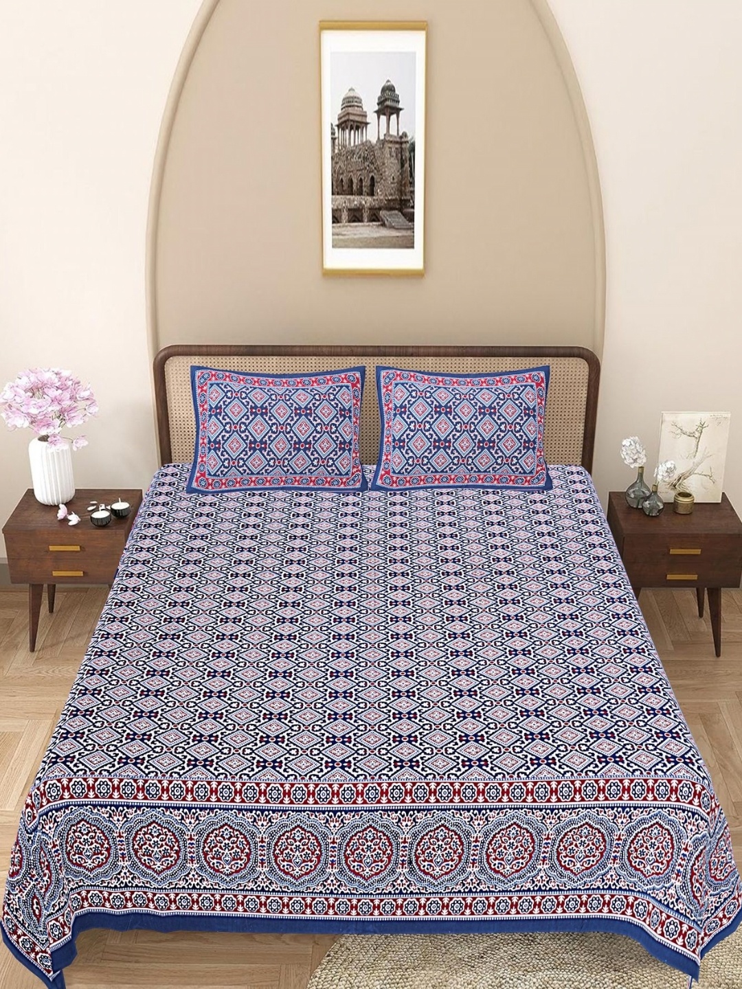 

Texstylers Blue & Maroon Floral 144 TC Queen Bedsheet with 2 Pillow Covers