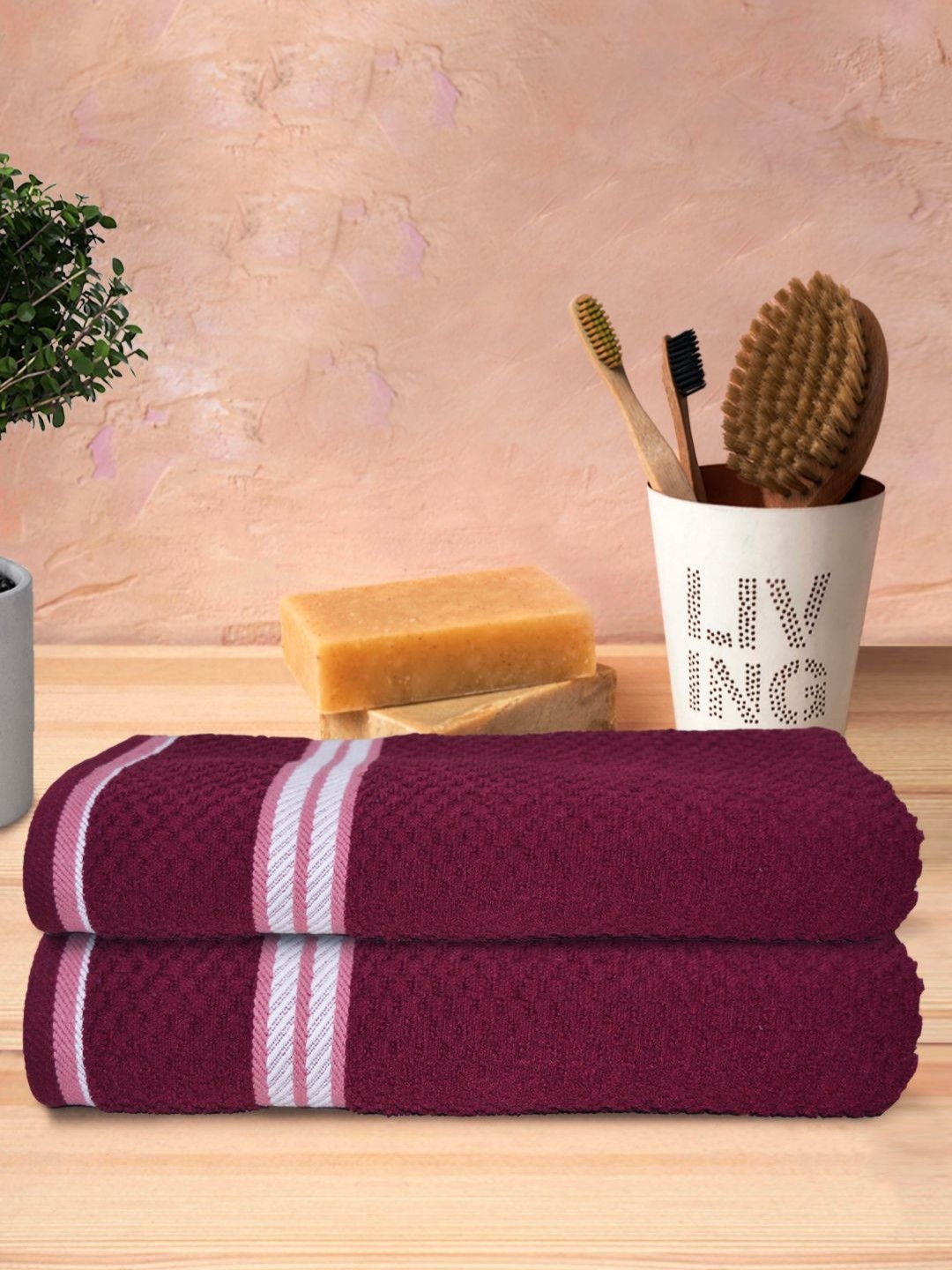 

Aura Maroon & White 2 Pieces Textured Cotton 500 GSM Bath Towels