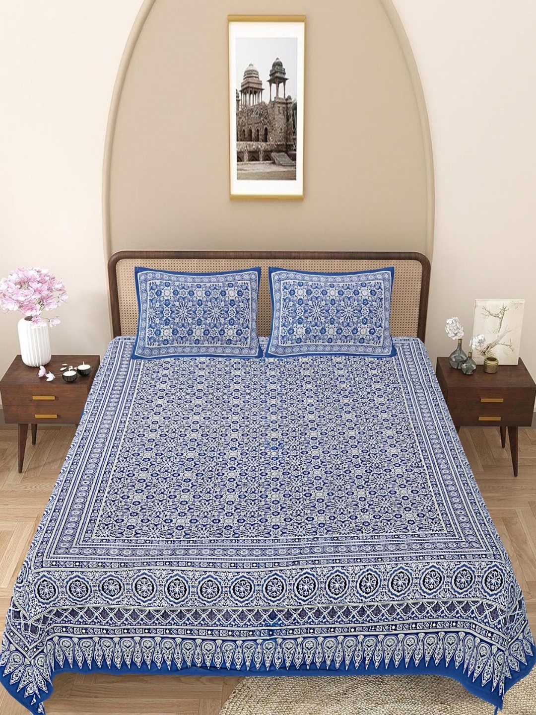 

Texstylers Turquoise Blue & Blue Floral 144 TC Queen Bedsheet with 2 Pillow Covers