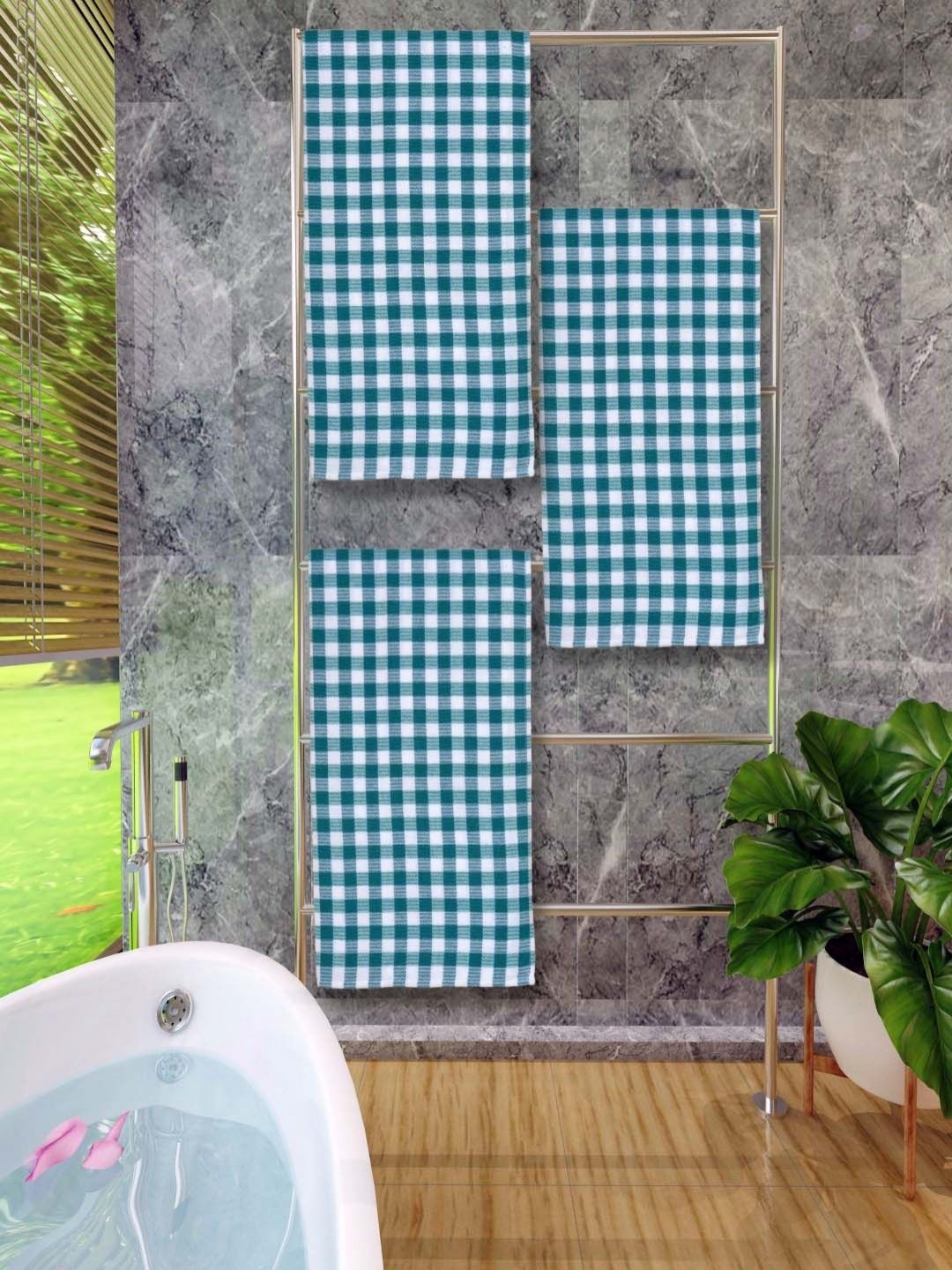 

Aura Green & White 3 Pieces Checked Printed Cotton 250 GSM Bath Towels
