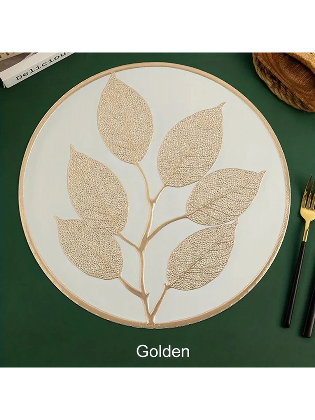 

LooMantha Gold-Toned & White Tropical Printed Round Table Placemats