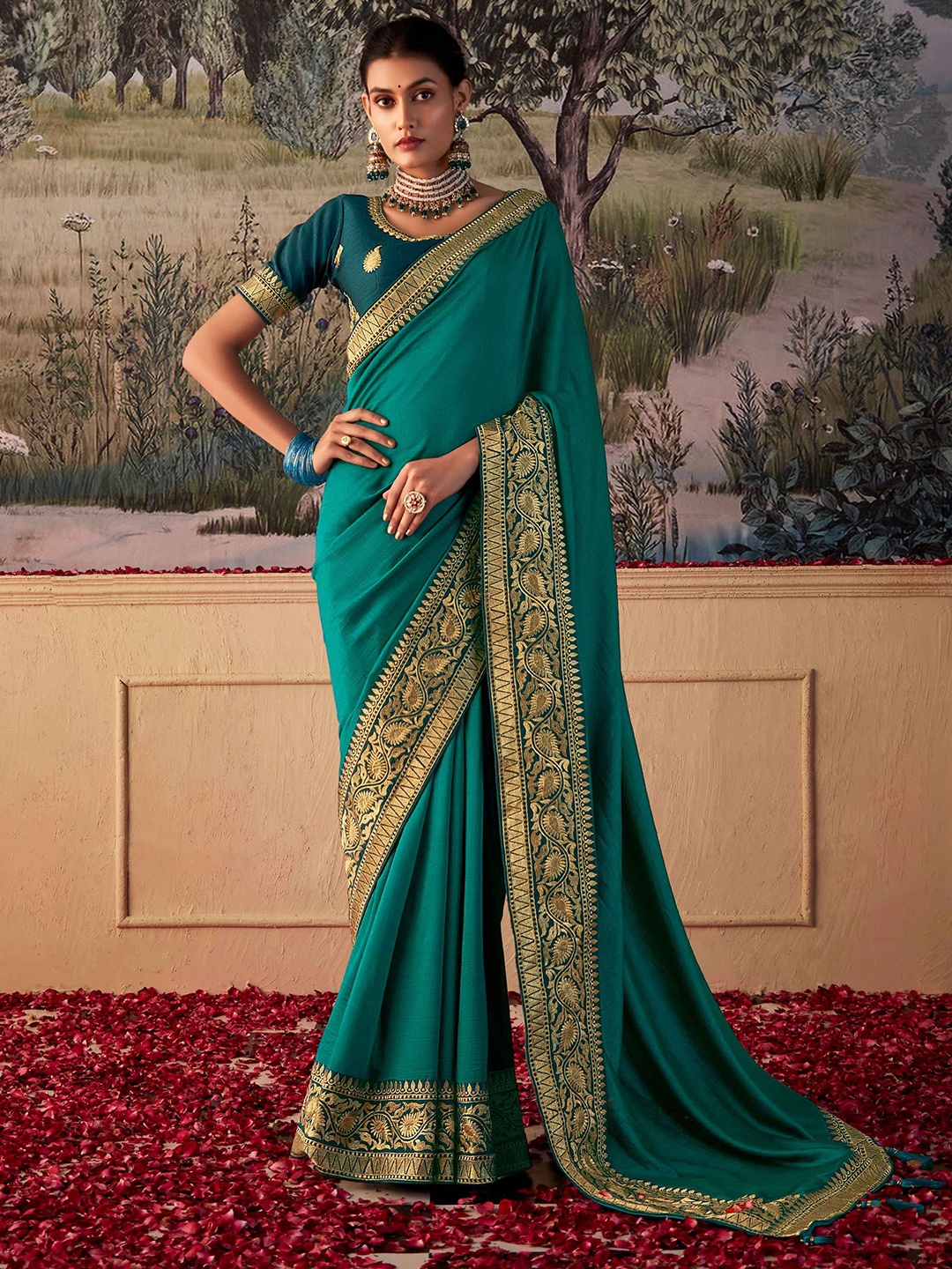 

Ethnielle Zari Woven Bordered Saree, Turquoise blue