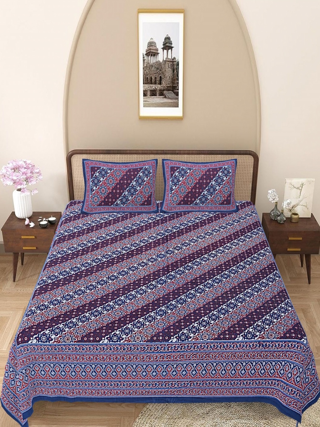 

Texstylers Blue & Maroon Floral 144 TC Queen Bedsheet with 2 Pillow Covers