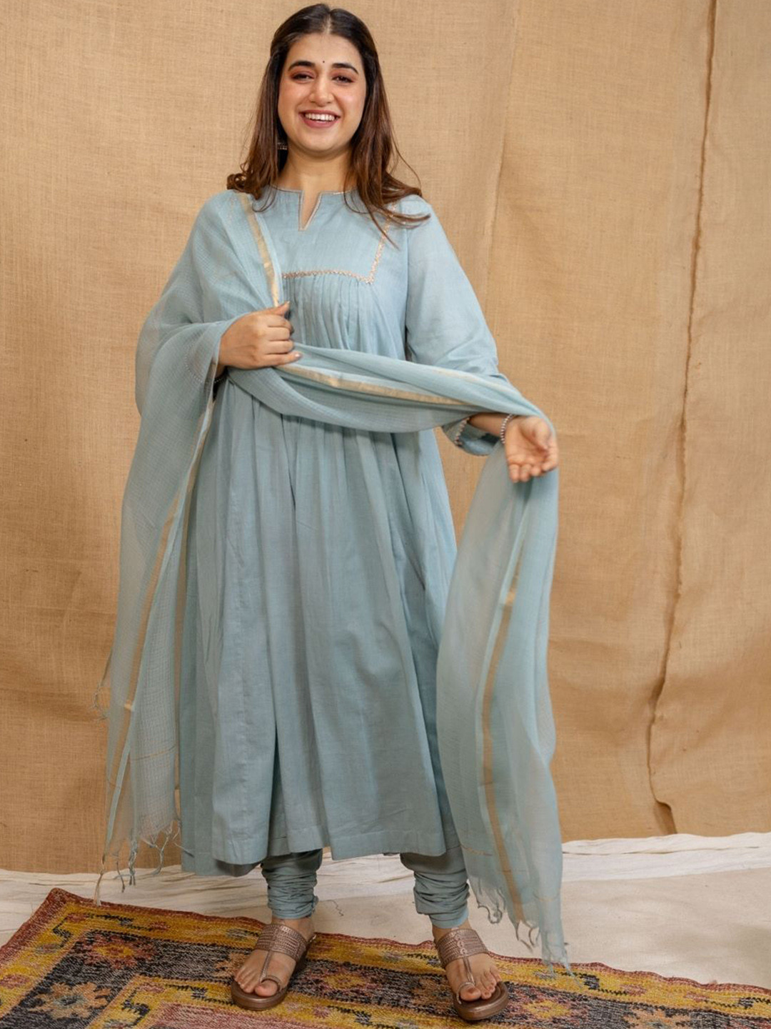 

THE INDIAN ETHNIC CO Pleated MulMul Pure Cotton Kurta With Trousers & Dupatta, Blue