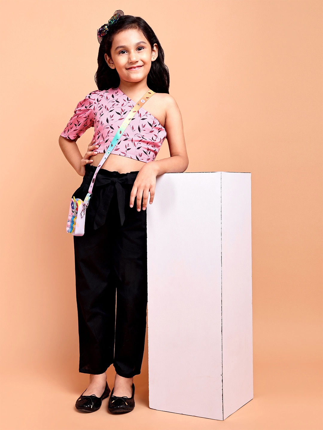 

YK Girls Printed One Shoulder Crop Top With Trousers, Pink