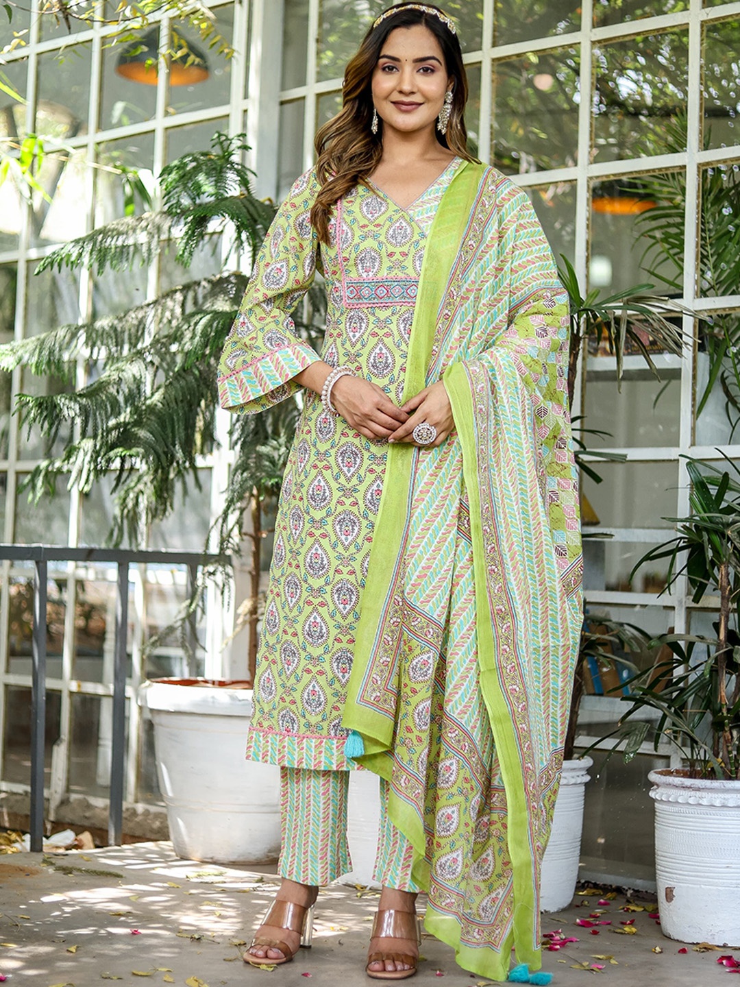 

Chandbaali Women Ethnic Motifs Printed Regular Thread Work Pure Cotton Kurta with Trousers & With Dupatta, Green