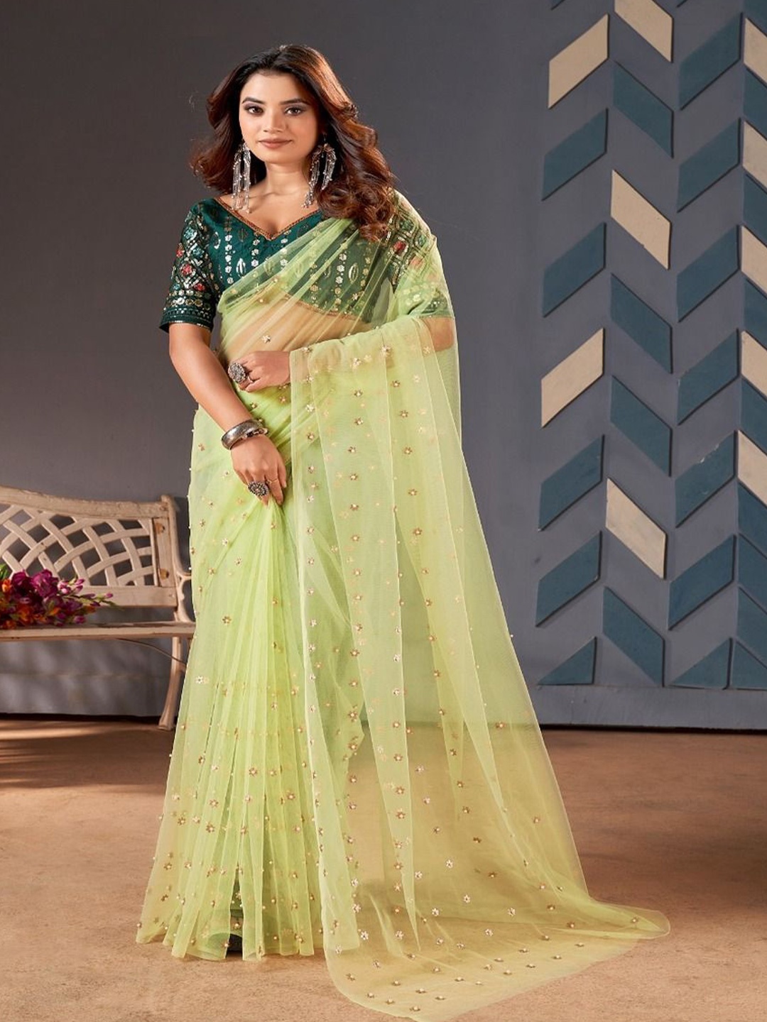 

SANJANA SILK Embellished Sequinned Pure Georgette Mysore Silk Saree, Green