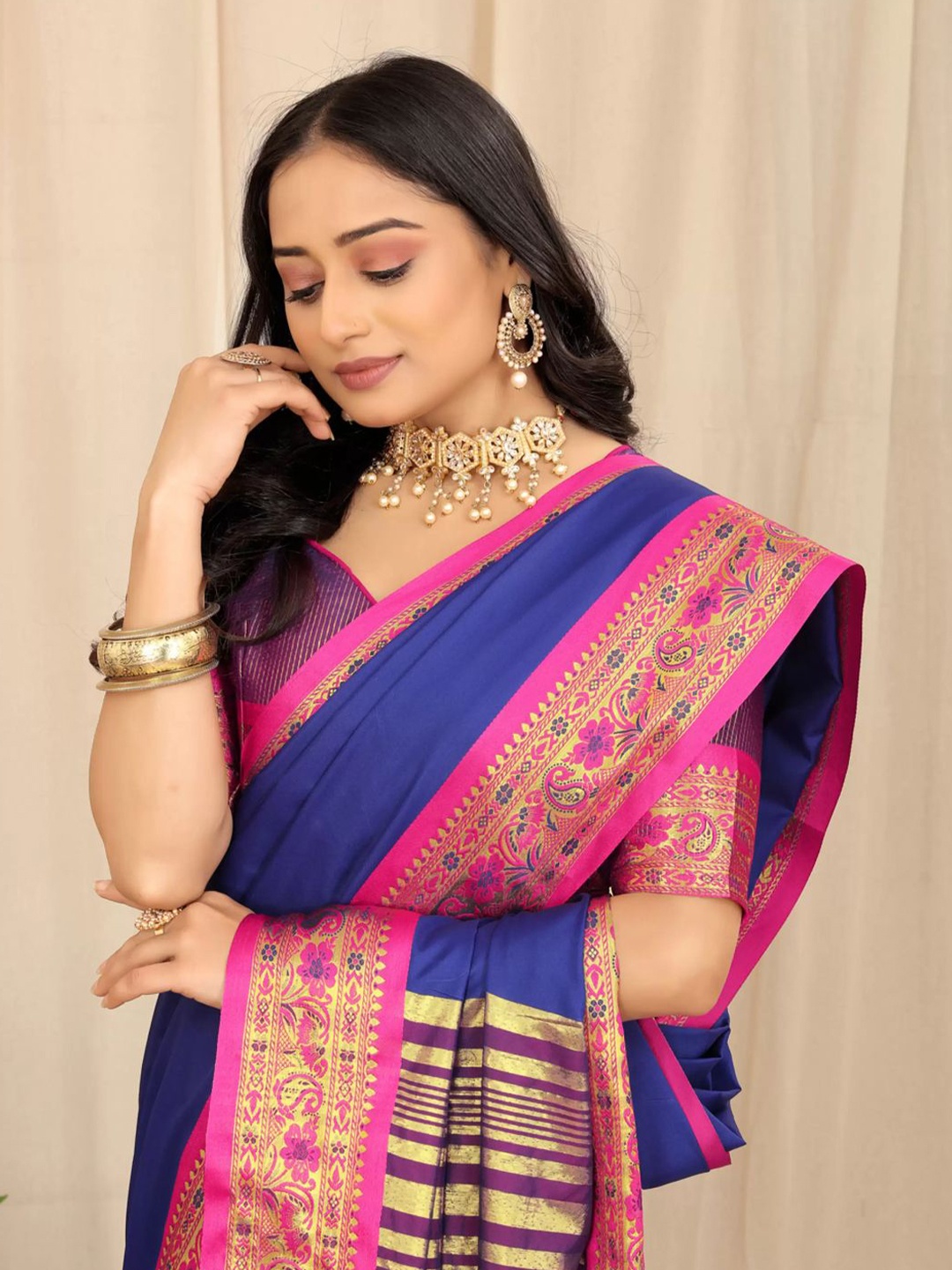 

NIWAA Zari Silk Cotton Banarasi Saree, Blue