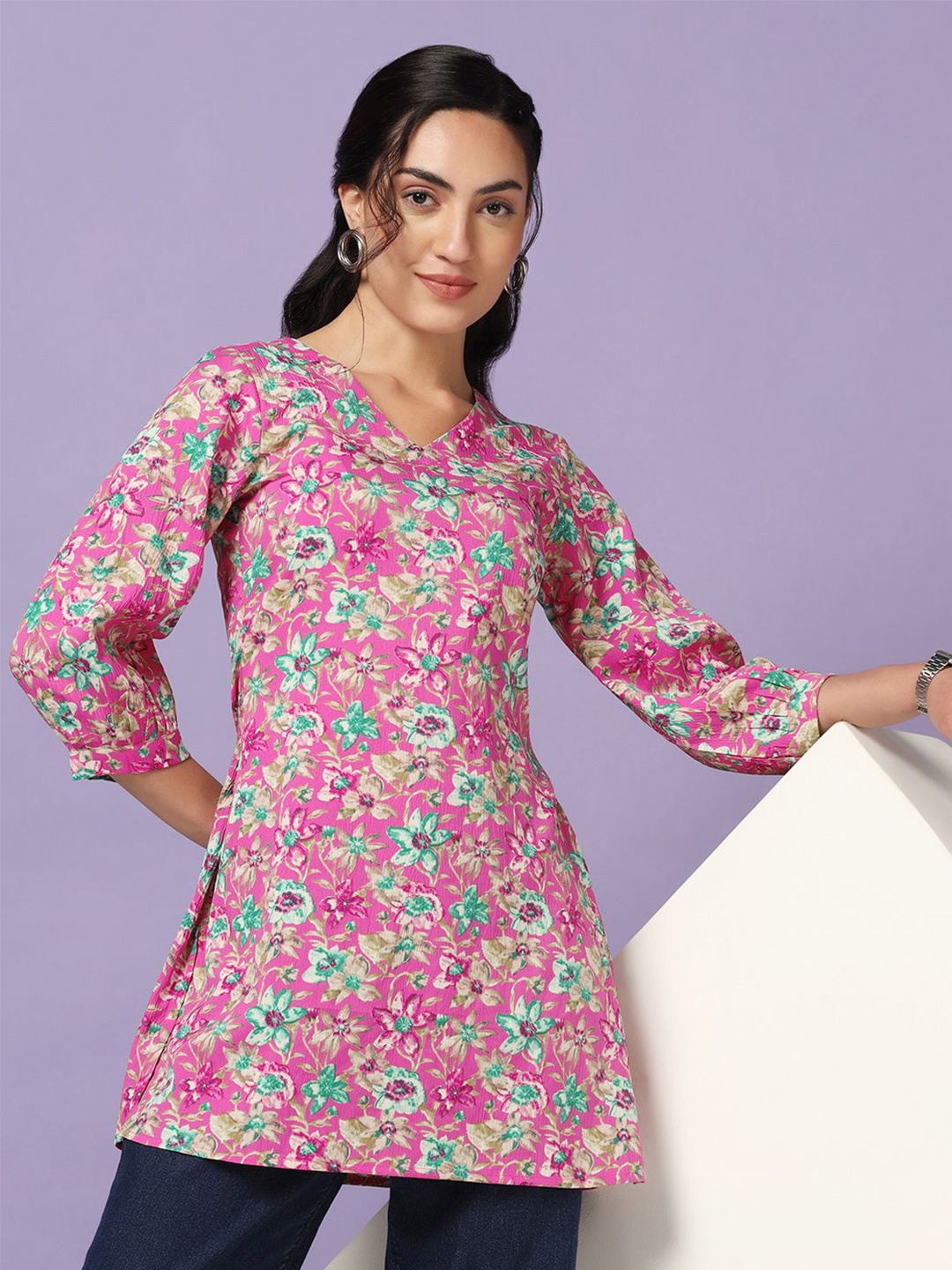 

BAESD Floral Print Crepe Top, Pink
