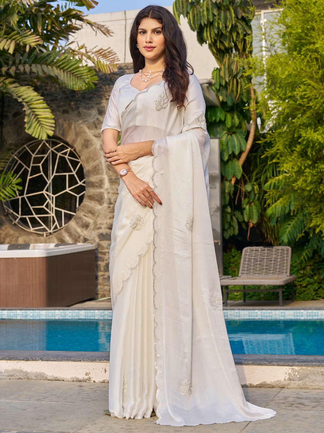 

Saree mall Embellished Beads and Stones Pure Chiffon Sarees, Off white