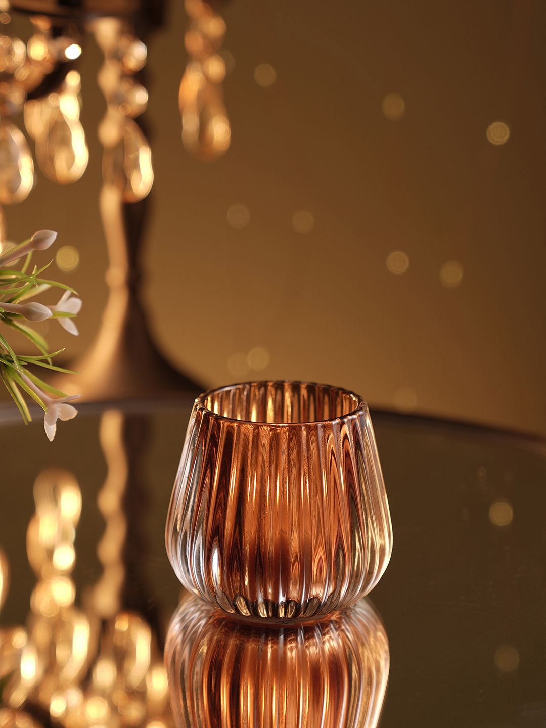 

Pure Home and Living Gold-Toned & Brown 2 Pieces Glass Textured Candle Holder
