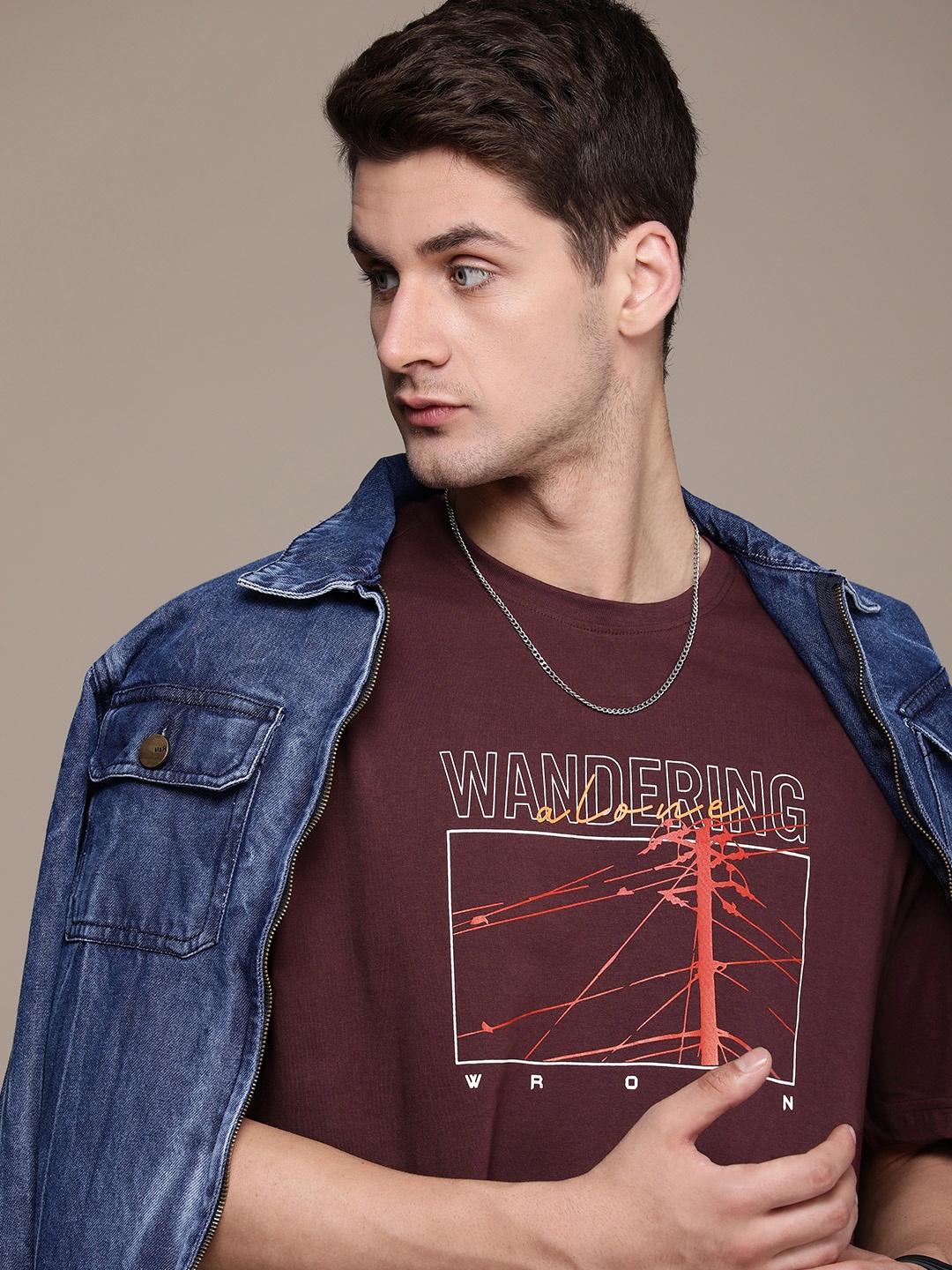

WROGN Pure Cotton Graphic Printed Drop-Shoulder Sleeves Oversized T-shirt, Maroon
