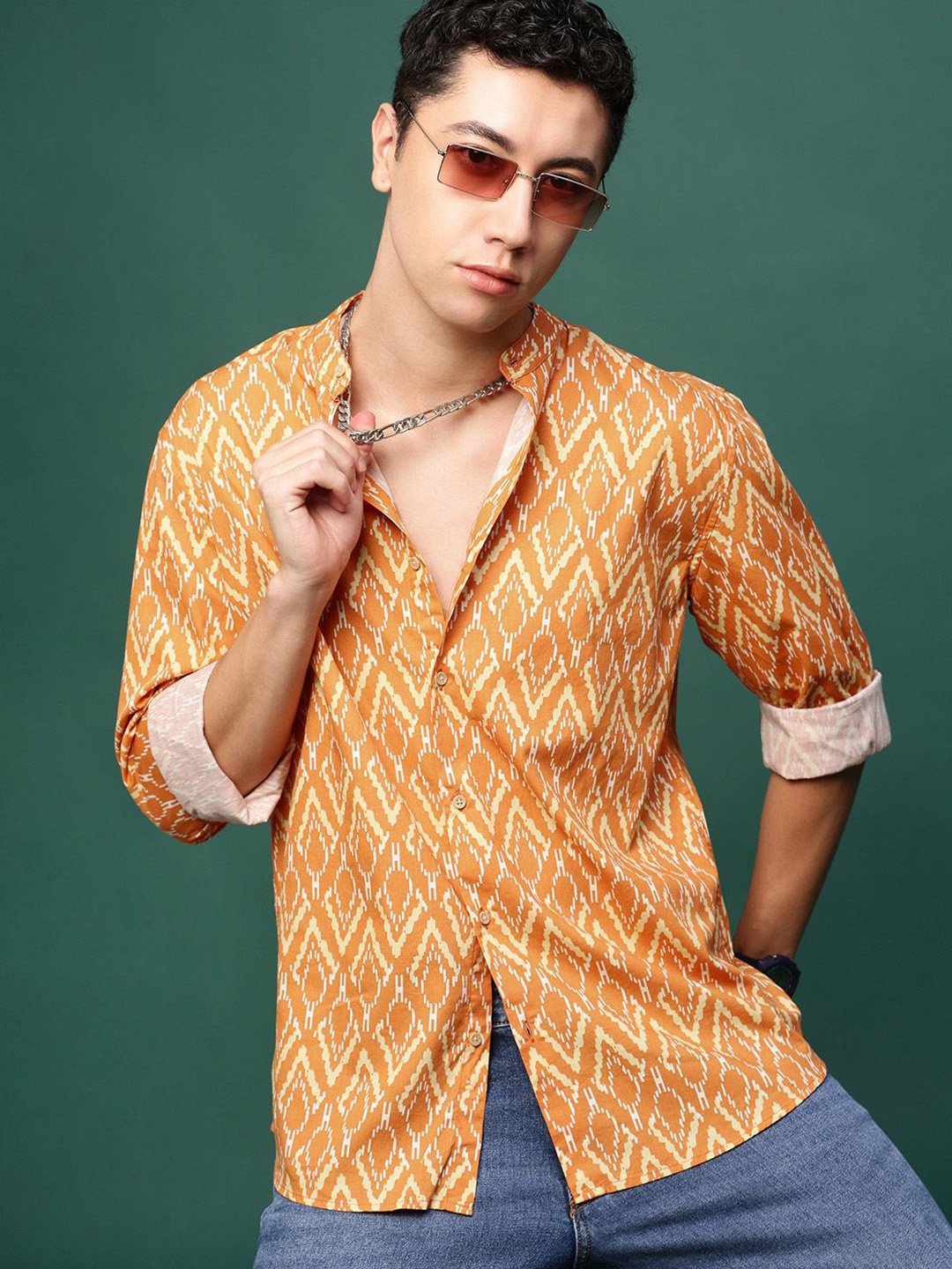 

SHOWOFF Men Standard Slim Fit Opaque Printed Casual Shirt, Orange