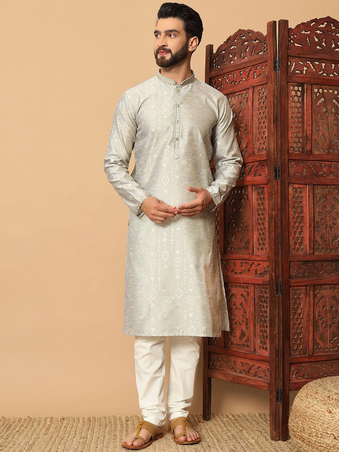 

BERISTON Geometric Woven Design Thread Work Jacquard Straight Kurta with Pyjamas, Cream