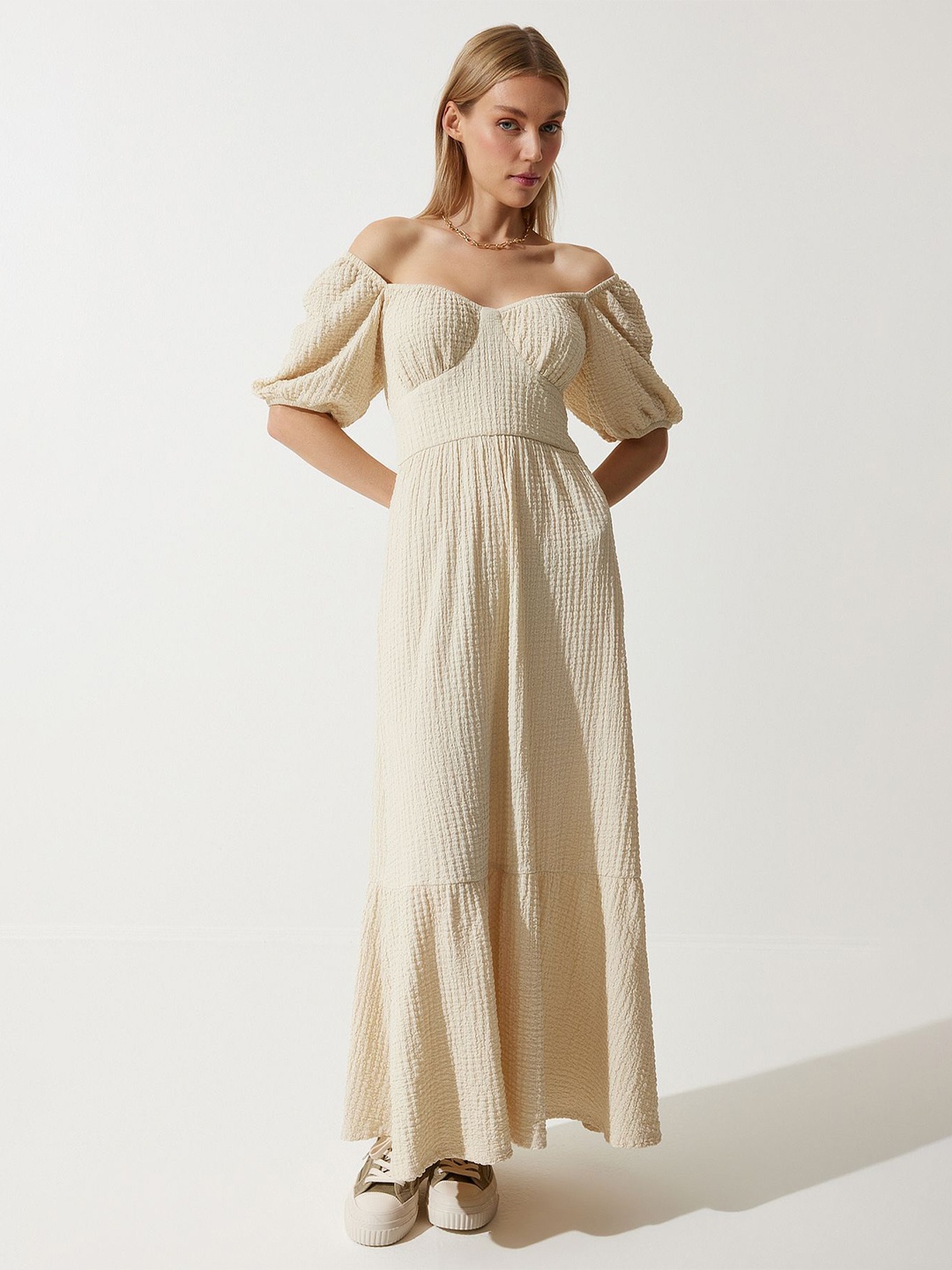

Happiness istanbul Striped A-Line Midi Dress, Beige