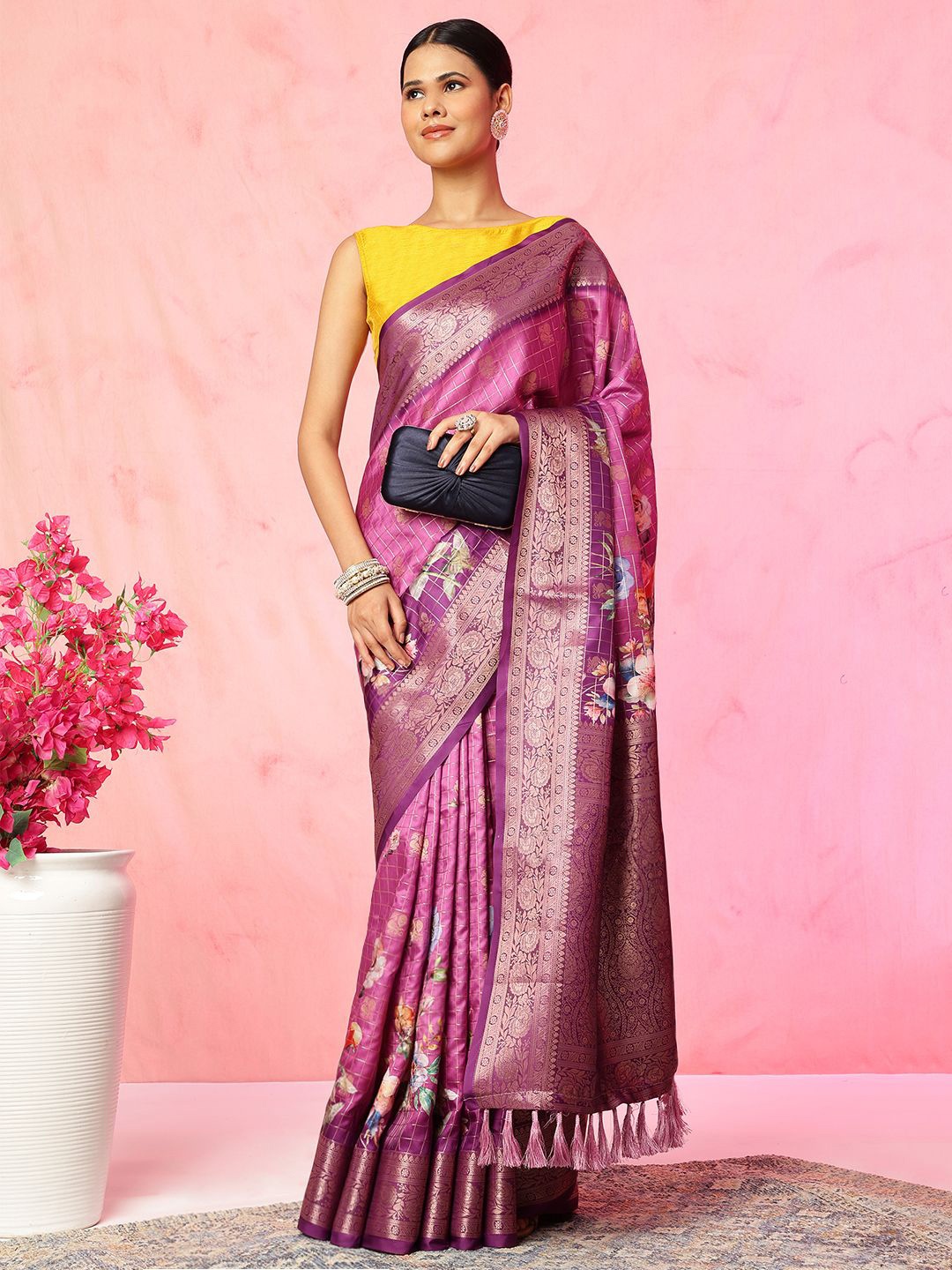 

JUST FASHION Woven Design Zari Silk Blend Banarasi Saree, Purple