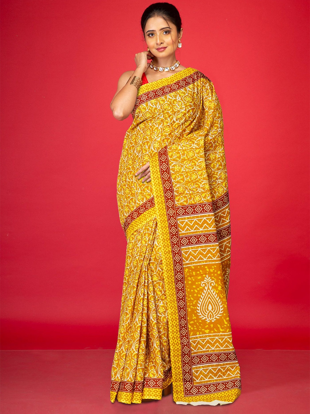 

Unnati Silks Pure Cotton Ethnic Motifs printed Block Print saree, Yellow