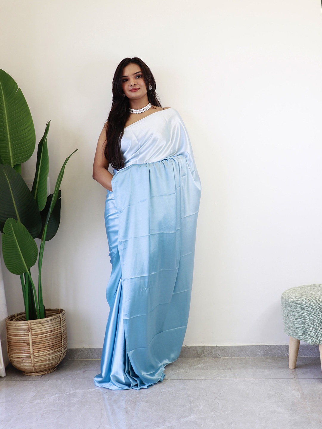 

Panzora Ombre Poly Chiffon Ready to Wear Saree, Blue