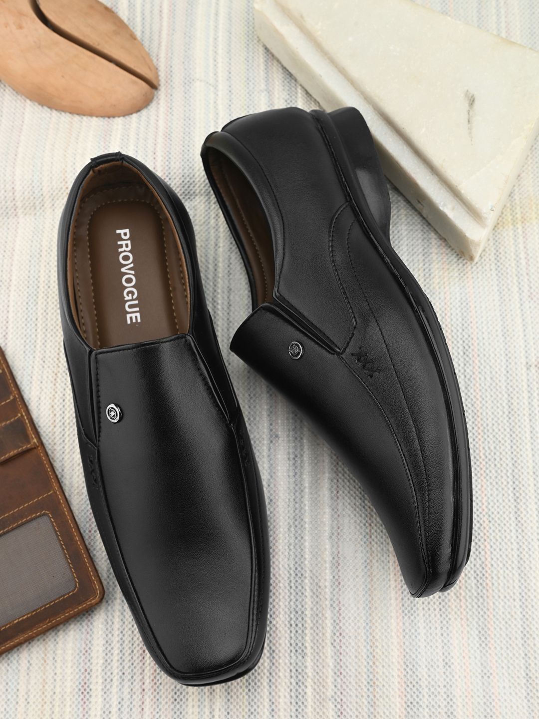 

Provogue Men Formal Slip-On Shoes, Black