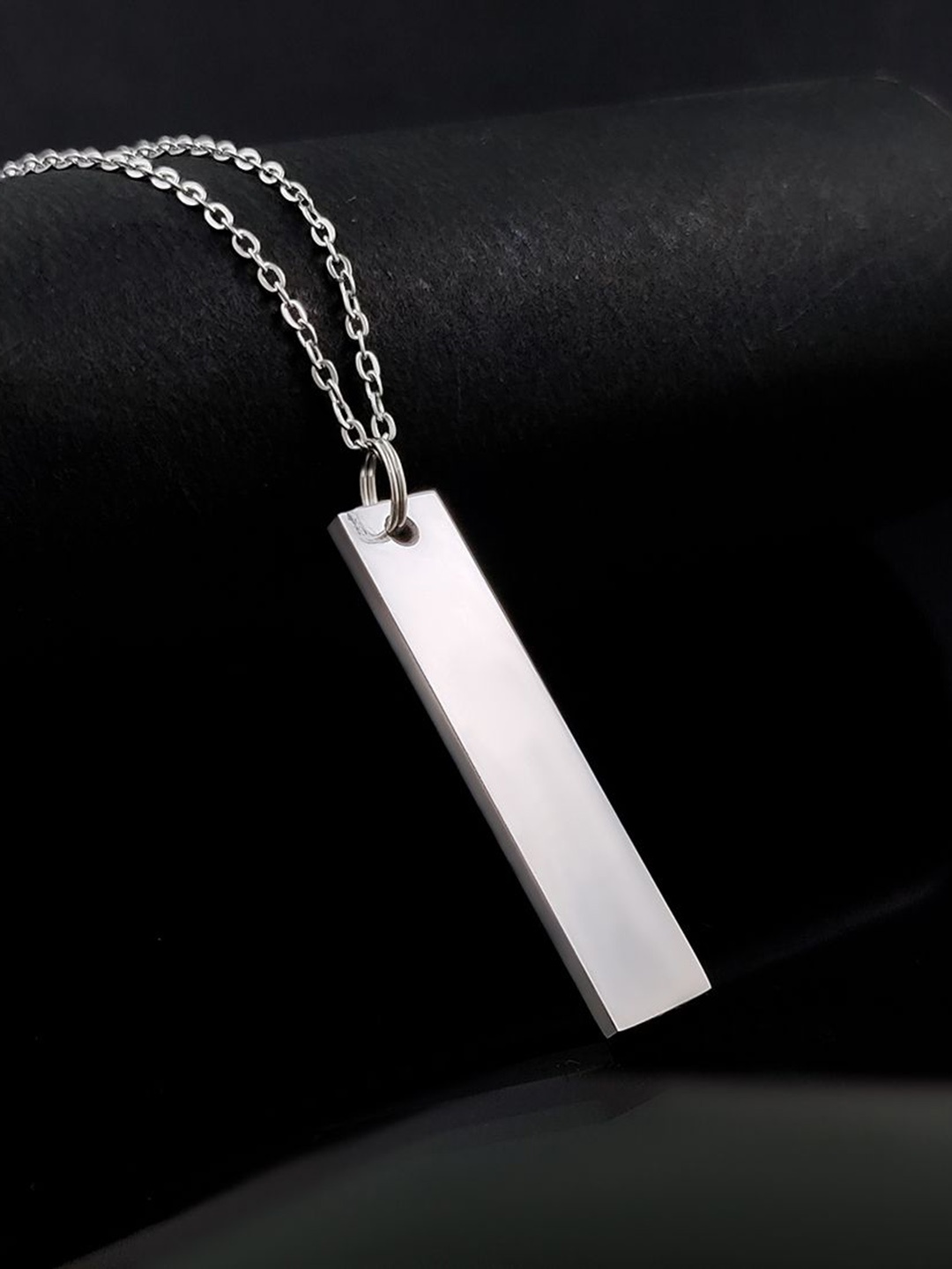 

Saizen Men Stainless Steel Silver Plated Locket Pendant With Chain