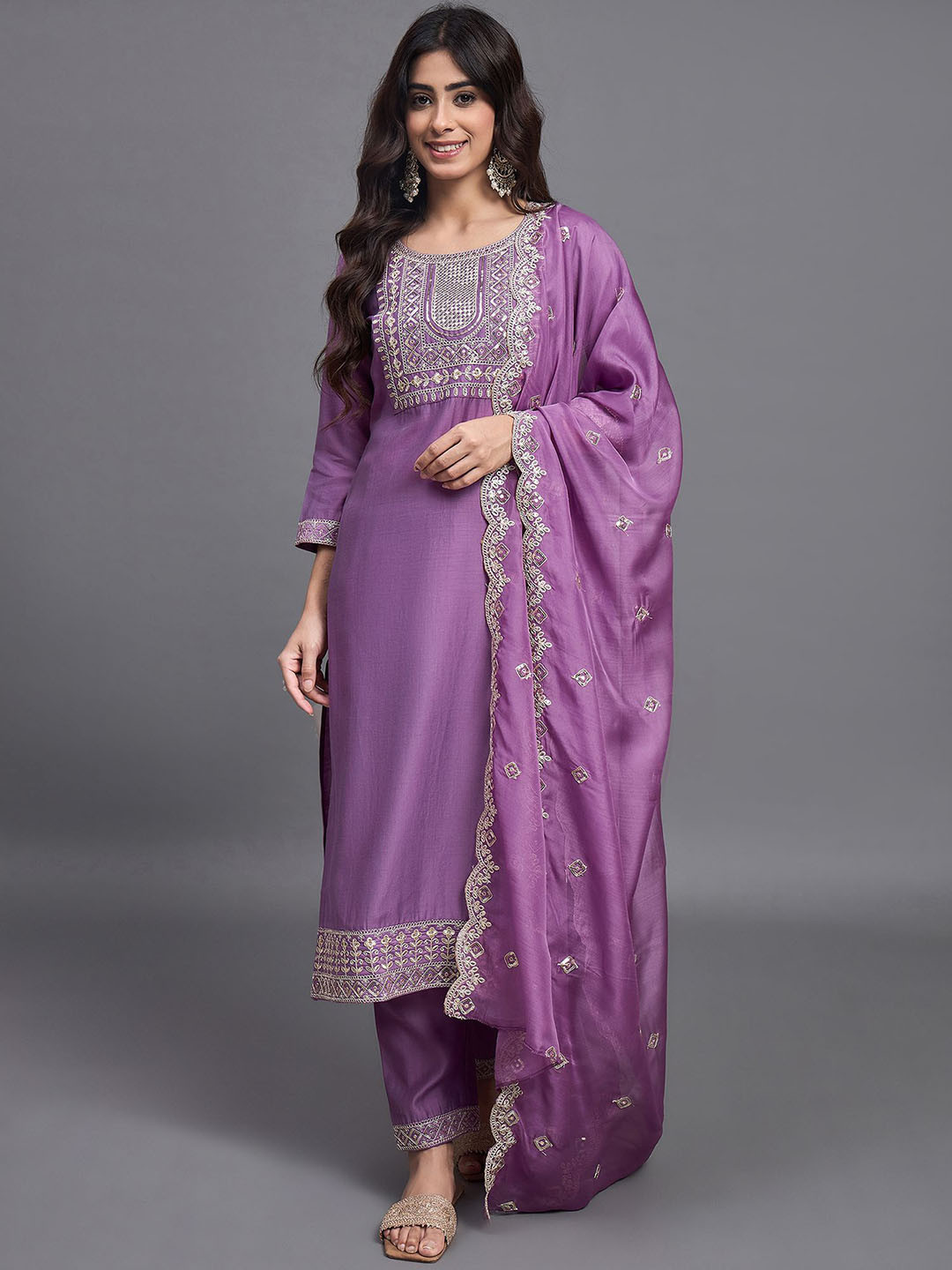 

KLOSIA Ethnic Motifs Embroidered Pure Silk Straight Kurta with Trousers & With Dupatta, Pink