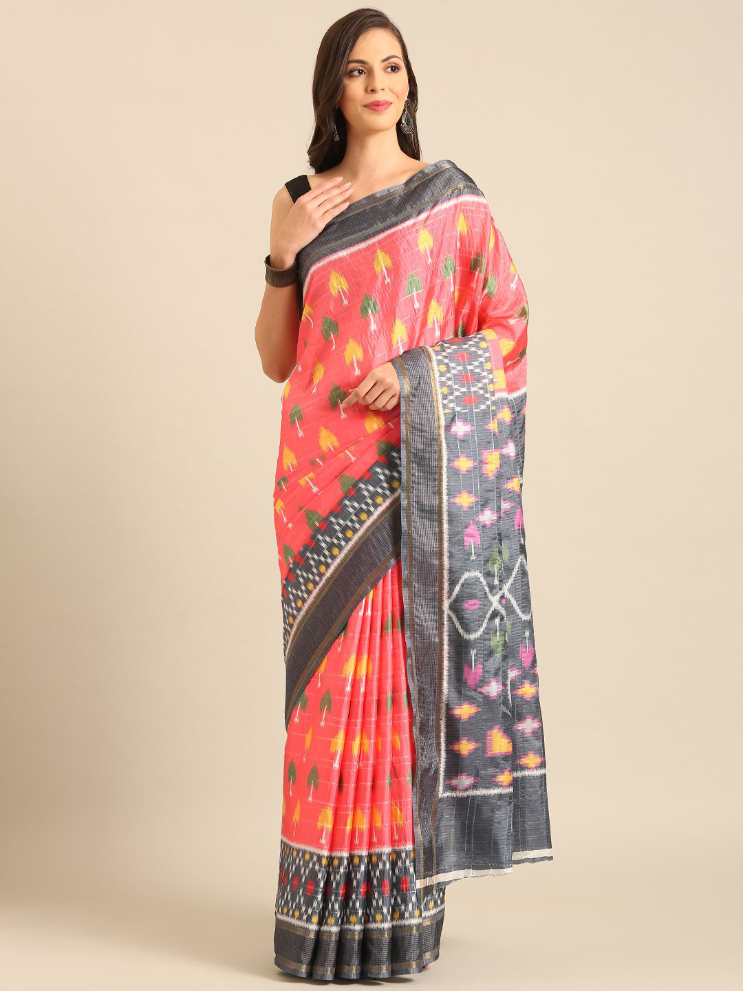 

Ishin Floral Printed Saree, Pink