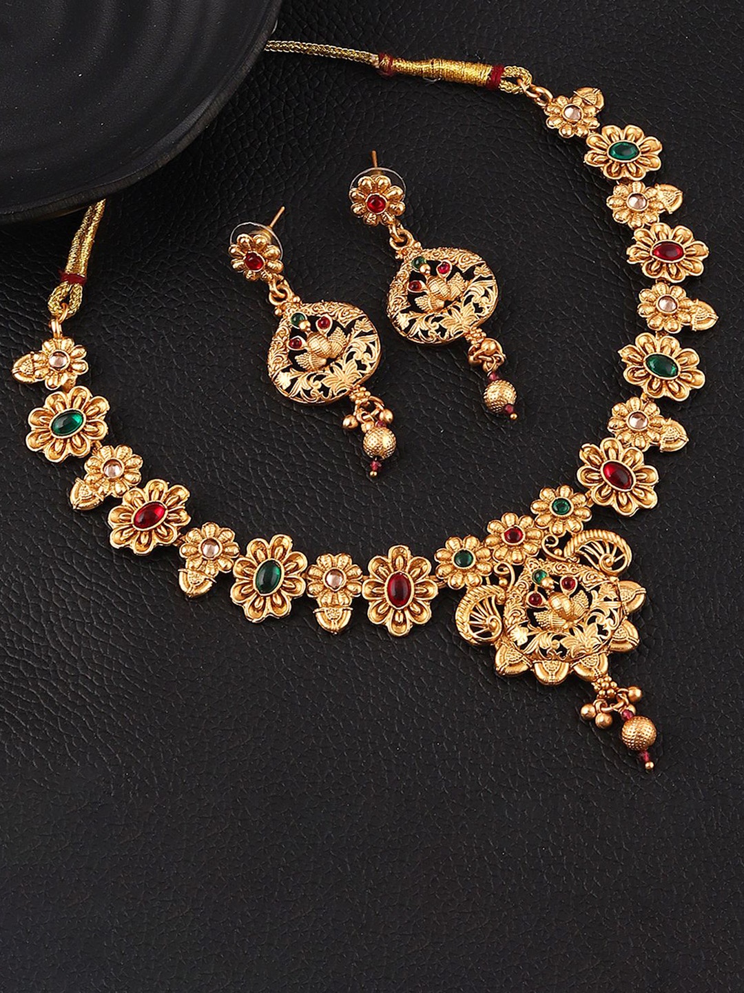 

MANSIYAORANGE Gold-Plated Peacock Design Kempu Stone Studded Jewellery Set