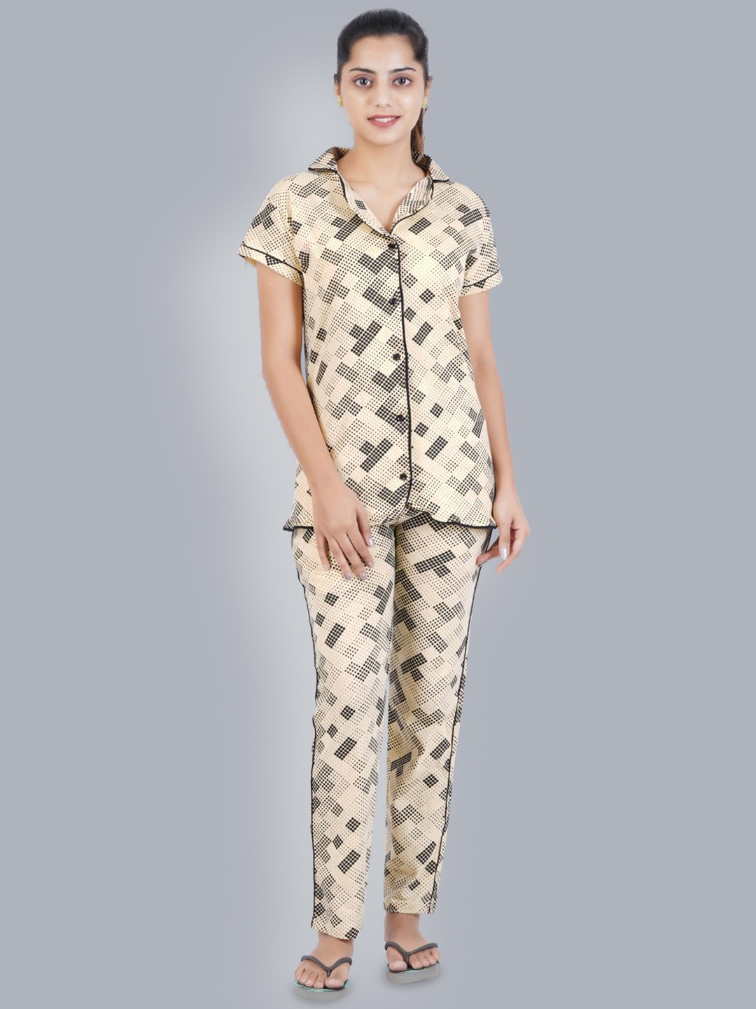 

BAESD Women Printed Night suit, Beige