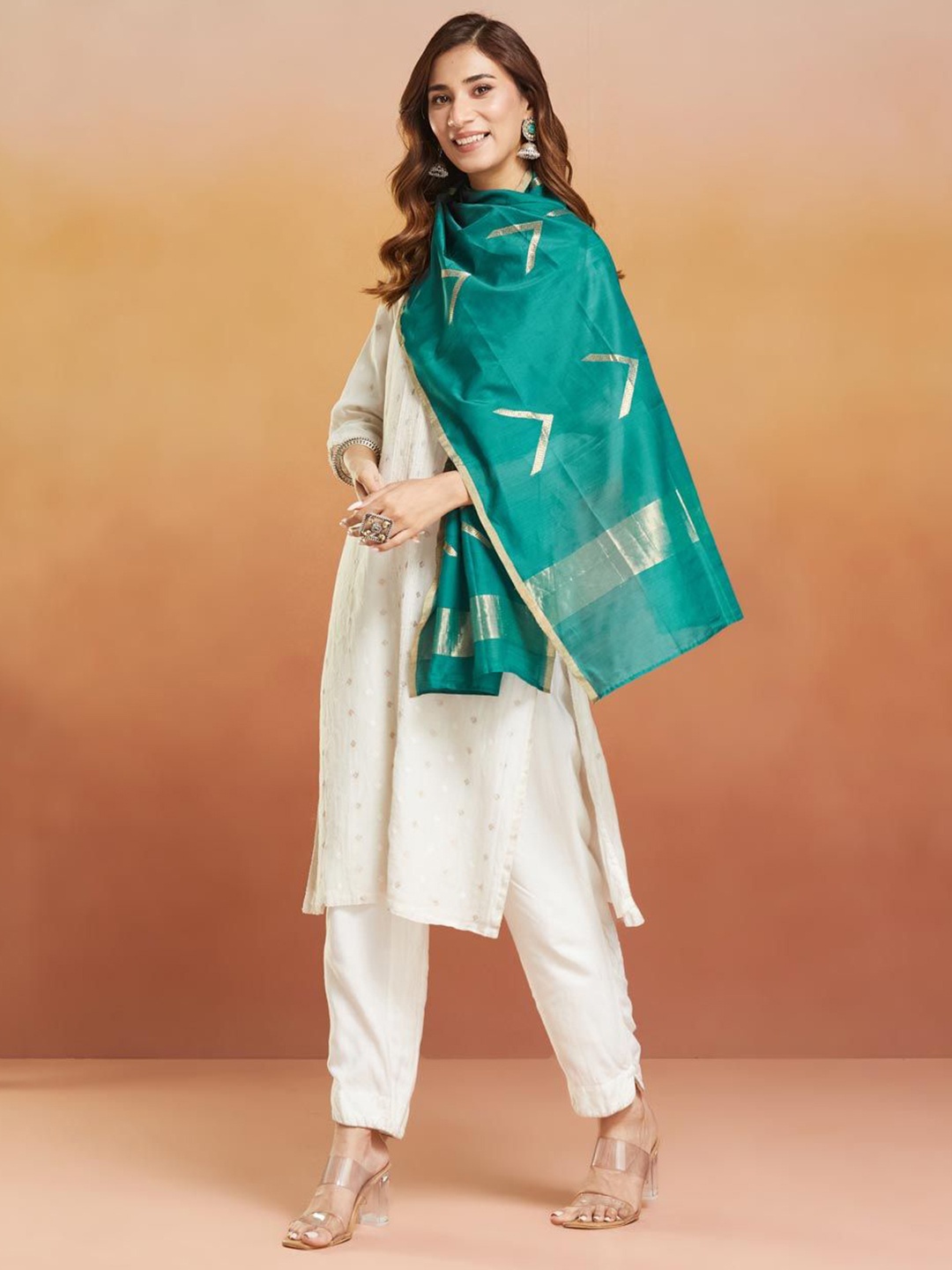 

Fabindia Cotton Silk Blend Stole, Teal