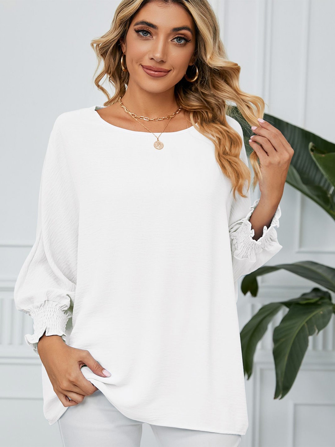 

StyleCast Extended Sleeves Chiffon Longline Top, White