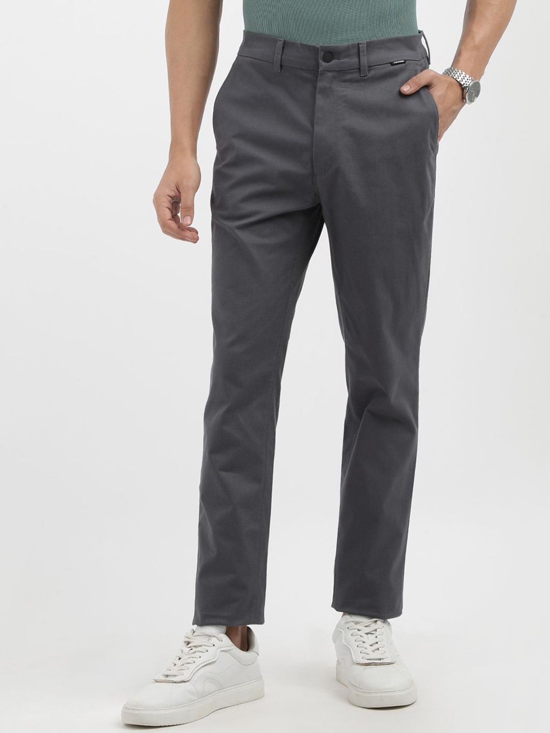 

Calvin Klein Jeans Men Slim Fit Trousers, Grey