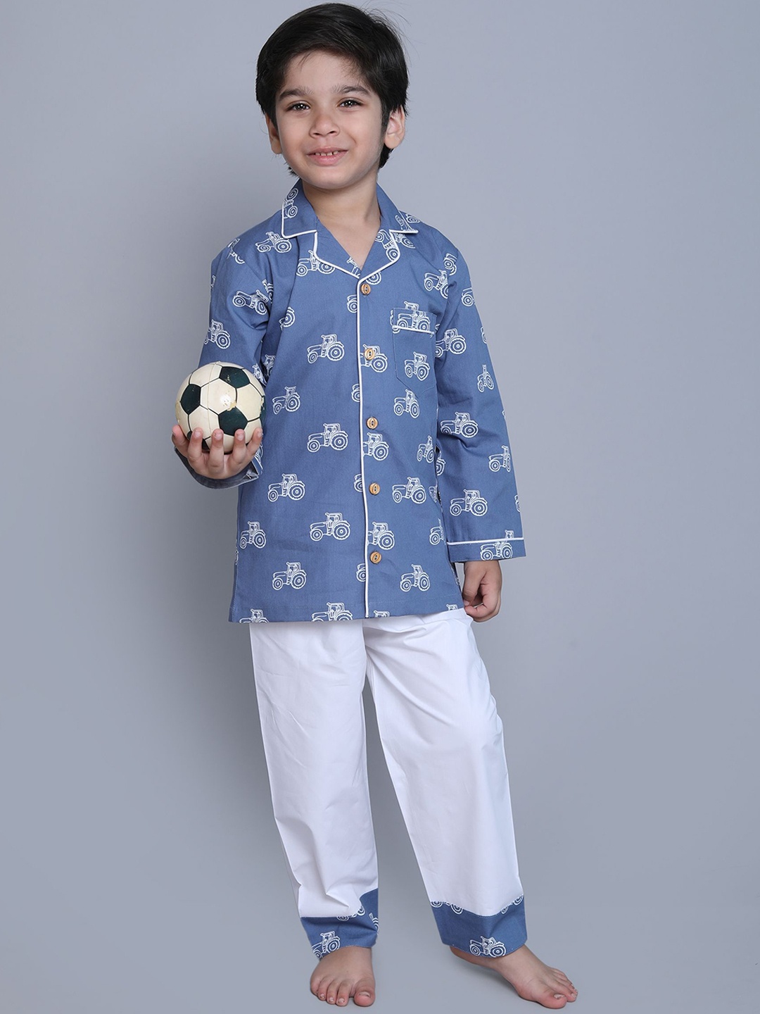 

Little Clothings Boys Printed Night suit, Blue