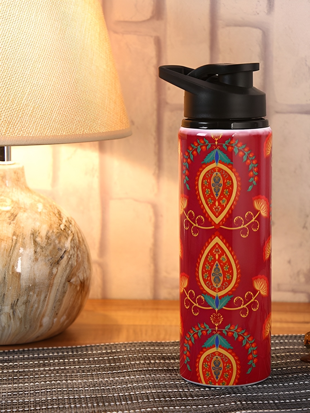 

PENTADECO Red & Blue Aluminium Ethnic Motifs Single Wall Vacuum Water Bottle 750ml