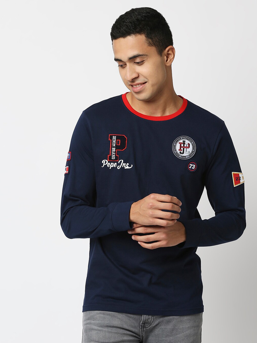 

Pepe Jeans Men Navy Blue Applique Slim Fit T-shirt