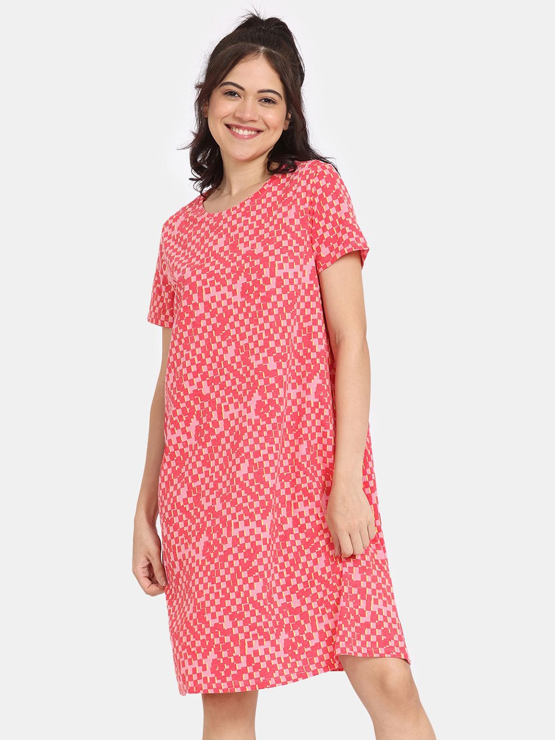 

Rosaline by Zivame Women Geometric Printed Nightdress, Pink