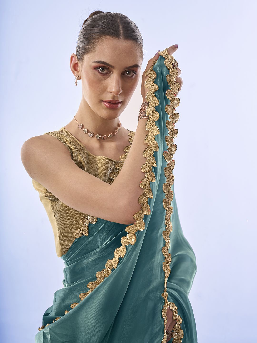 

Mitera Sequinned Embellished Organza Ready to Wear Saree, Green