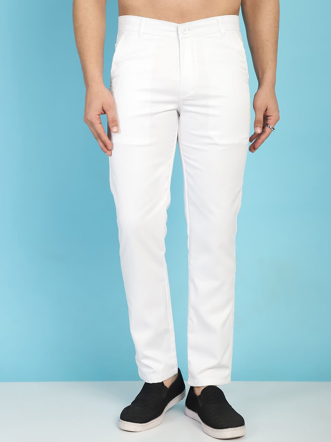 

Indian Needle Men Relaxed Tapered Fit Easy Wash Chinos Trousers, White