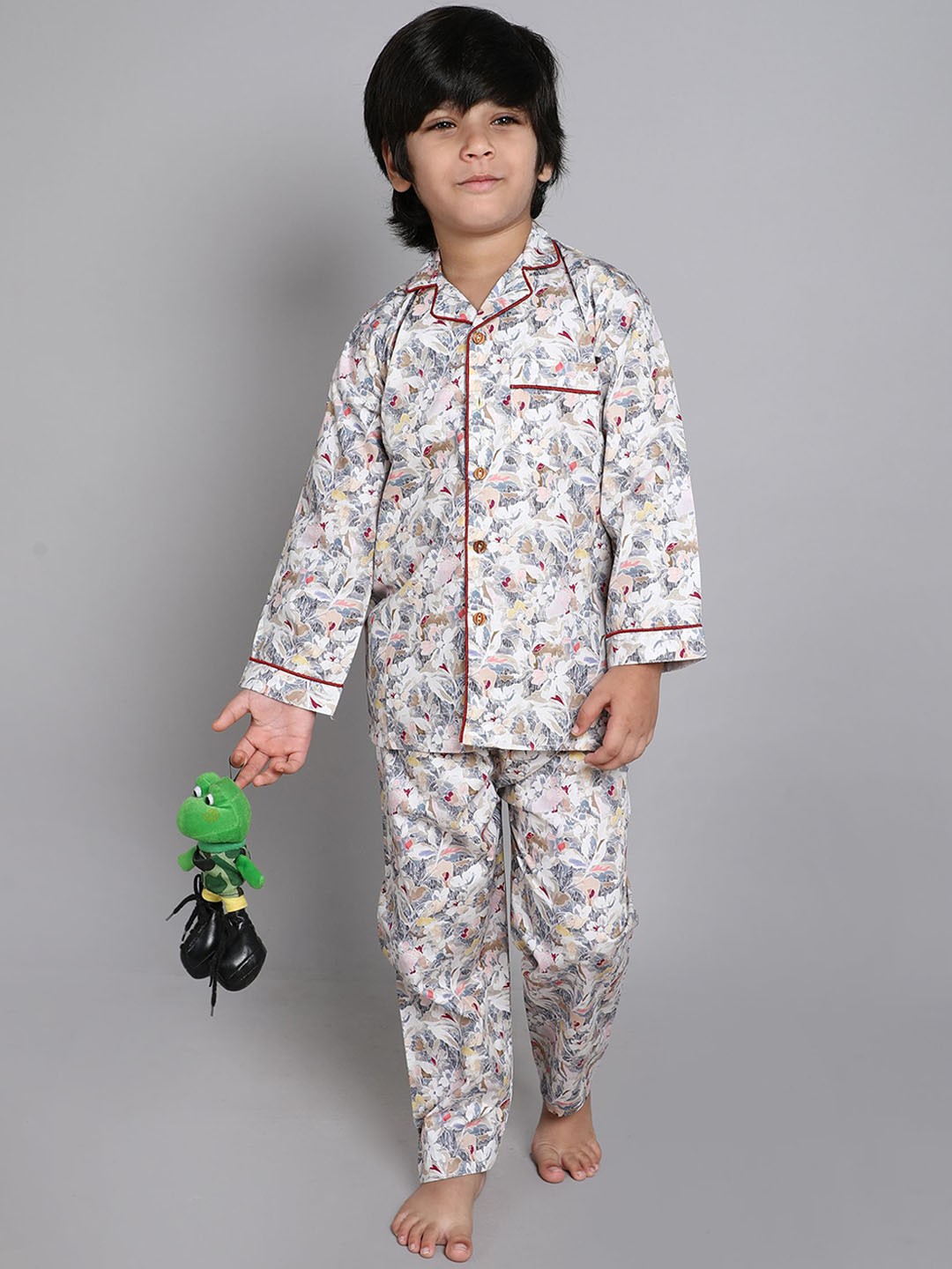 

Little Clothings Unisex Kids pure cotton Lapel Collar Printed Night suit, Grey