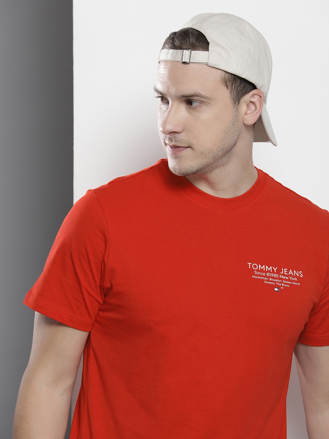 

Tommy Hilfiger Pure Cotton Slim Fit T-shirt, Red